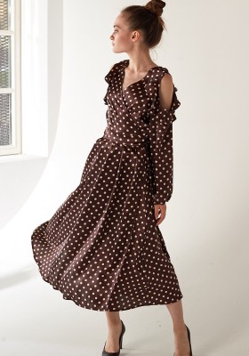 Повседневное платье / Атласное платье в горох миди (коричневое)