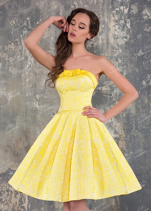 Желтое Платье